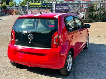 Used Volkswagen up! 2013 for sale - 79601090: Photo