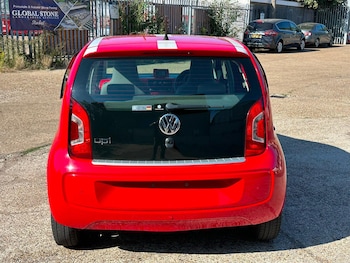 Used Volkswagen up! 2013 for sale - 79601090: Photo