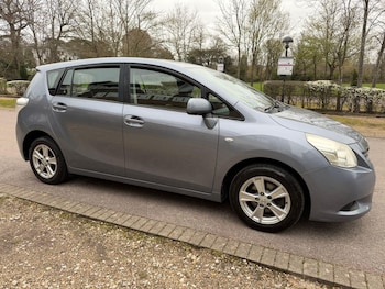 Used Toyota Verso 2009 for sale - 78729005: Photo