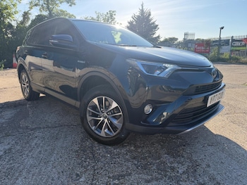 Used Toyota RAV4 2017 for sale - 79093845: Photo