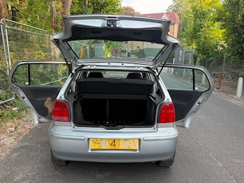 Used Volkswagen Polo 2001 for sale - 79361671: Photo