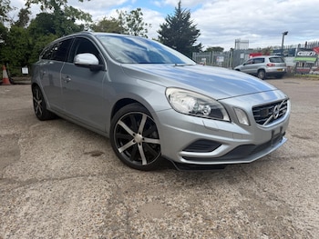 Used Volvo V60 2013 for sale - 79601104: Photo