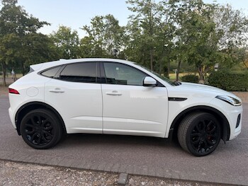 Used Jaguar E-Pace 2018 for sale - 79237194: Photo