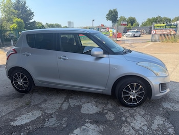 Used Suzuki Swift 2013 for sale - 79213209: Photo