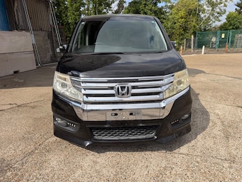 Used Honda Stepwagon 2015 for sale - 79224575: Photo