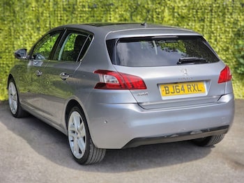 Used Peugeot 308 2014 for sale - 79411990: Photo