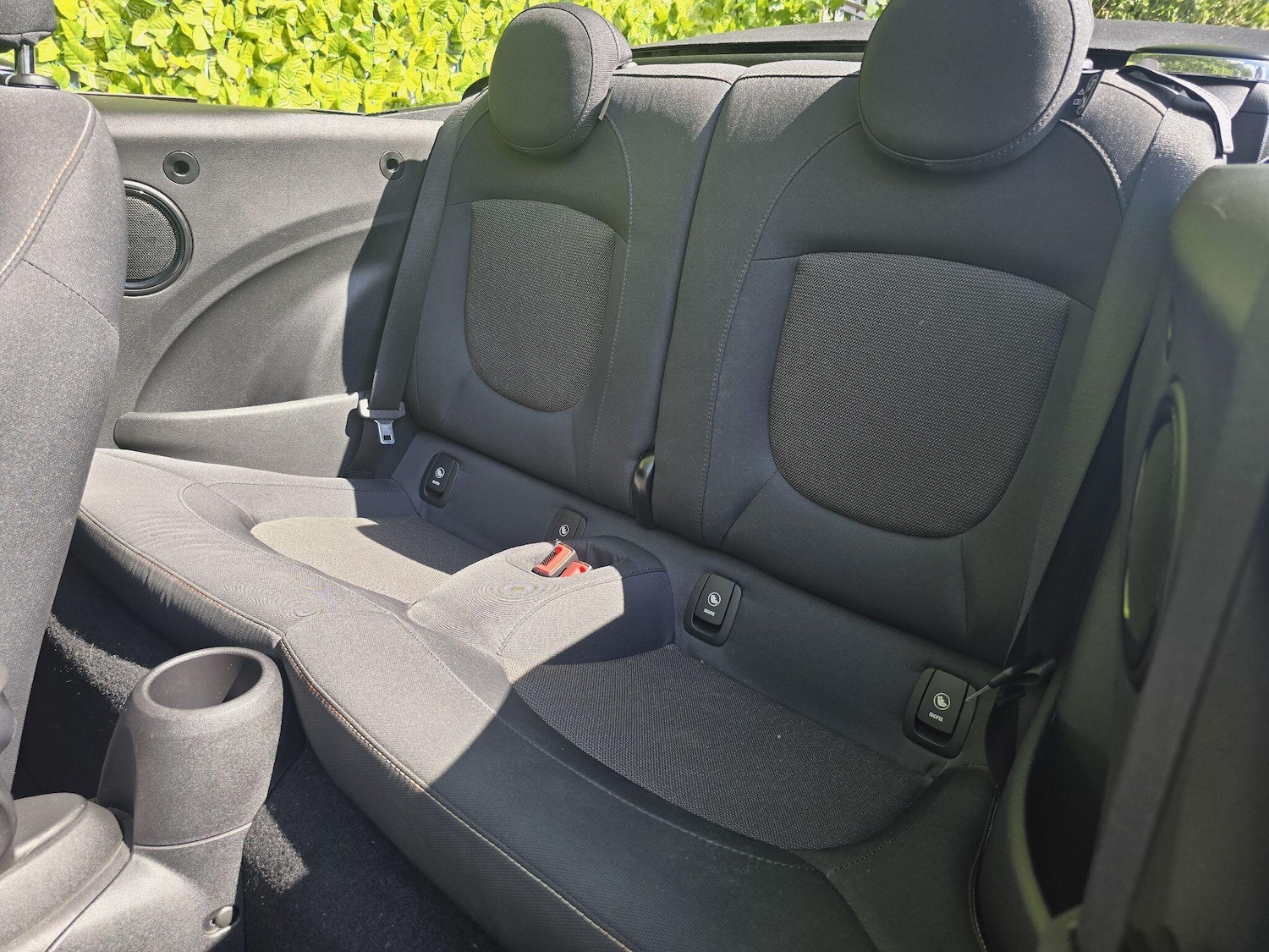 Used MINI Convertible 2019 for sale - 76920152: Photo 17