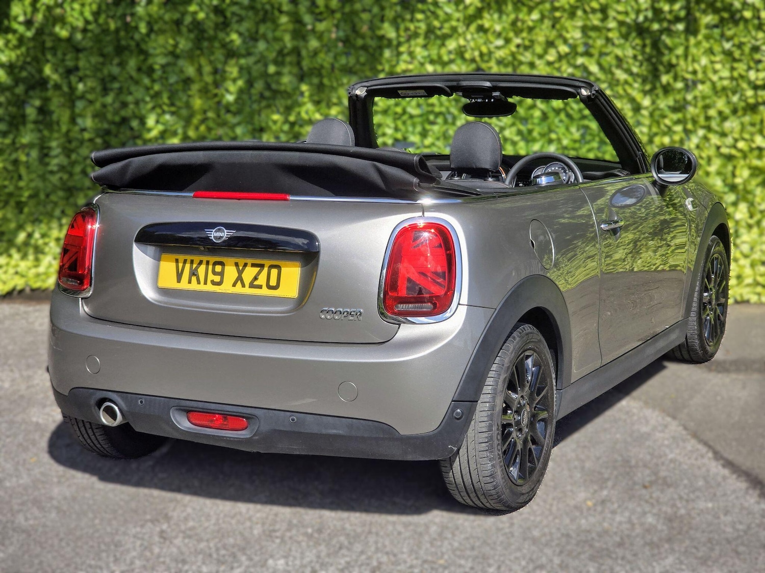 Used MINI Convertible 2019 for sale - 76920152: Photo 20