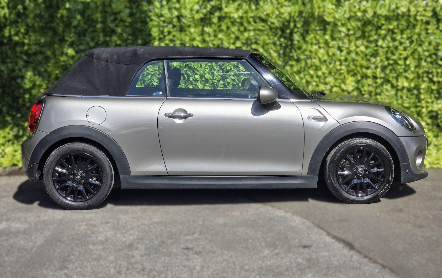 Used MINI Convertible 2019 for sale - 76920152: Photo 6