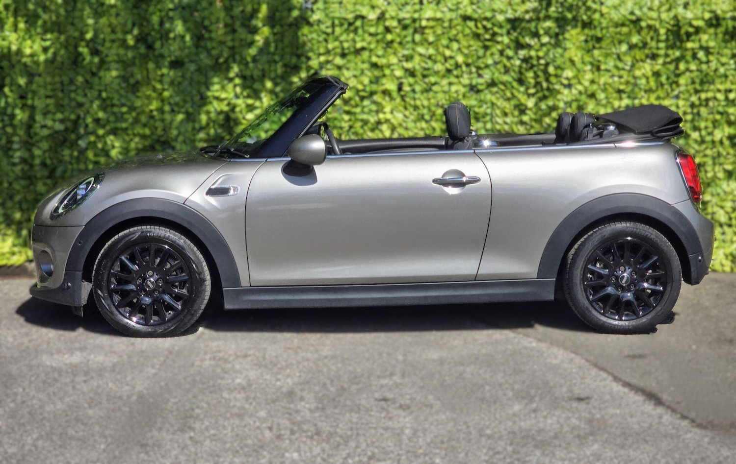 Used MINI Convertible 2019 for sale - 76920152: Photo 7