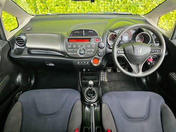 Used Honda Jazz 2012 for sale - 79007897: Photo