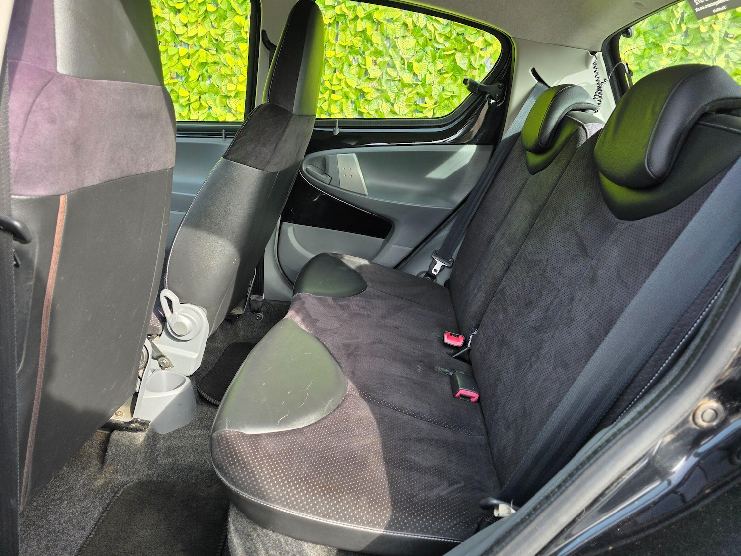 Used Toyota AYGO 2010 for sale - 77970203: Photo 10