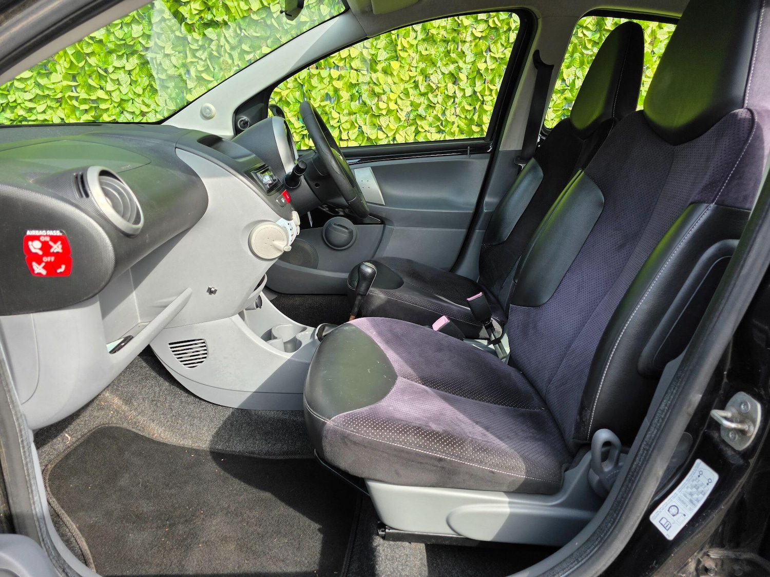 Used Toyota AYGO 2010 for sale - 77970203: Photo 14