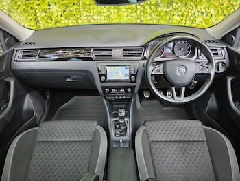 Used Skoda Rapid Spaceback 2016 for sale - 79362223: Photo