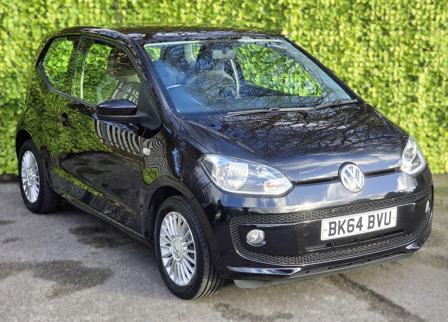 Used Volkswagen up! 2014 for sale - 76920157: Photo 1