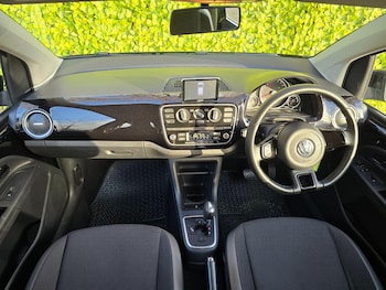 Used Volkswagen up! 2014 for sale - 76920157: Photo
