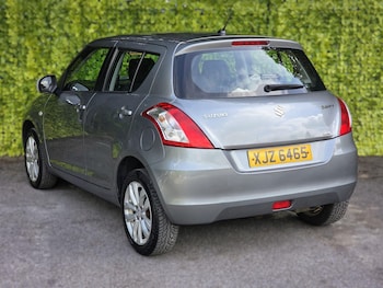 Used Suzuki Swift 2015 for sale - 79007885: Photo