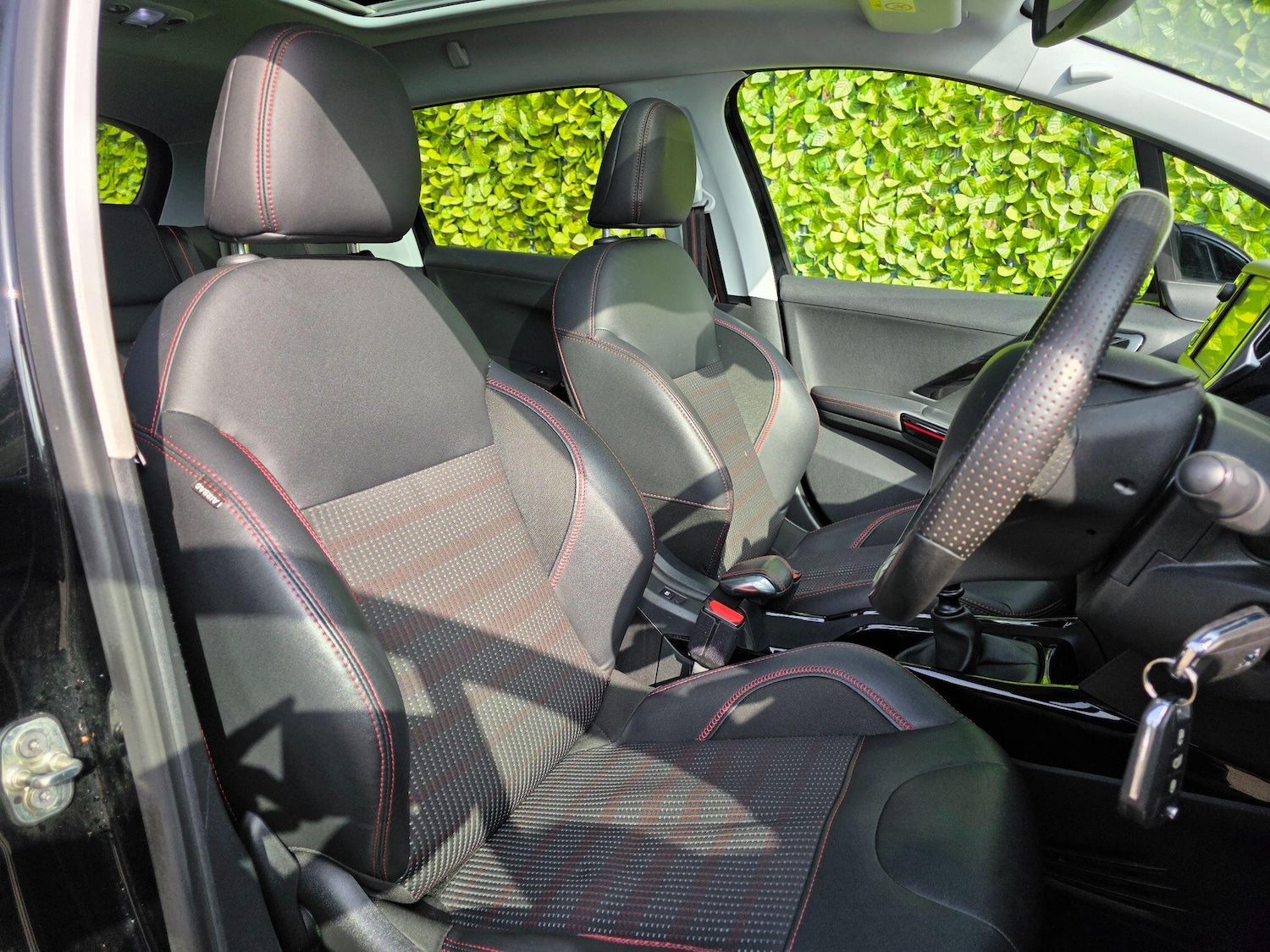 Used Peugeot 2008 2017 for sale - 77671393: Photo 10