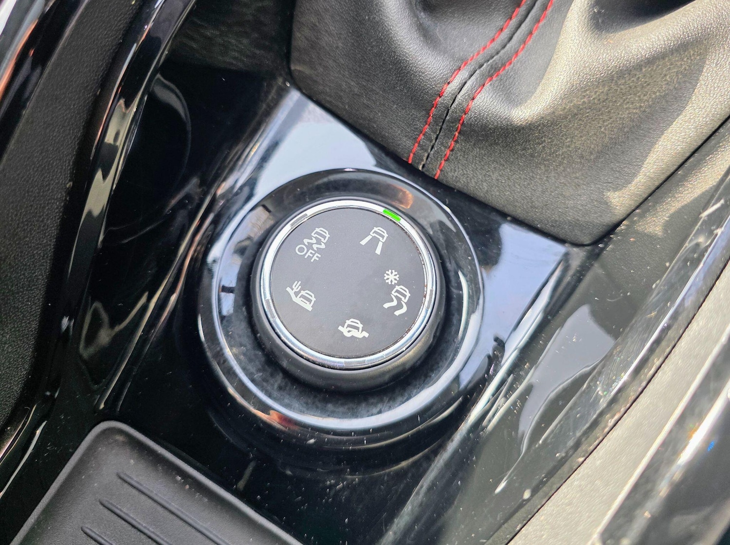 Used Peugeot 2008 2017 for sale - 77671393: Photo 16