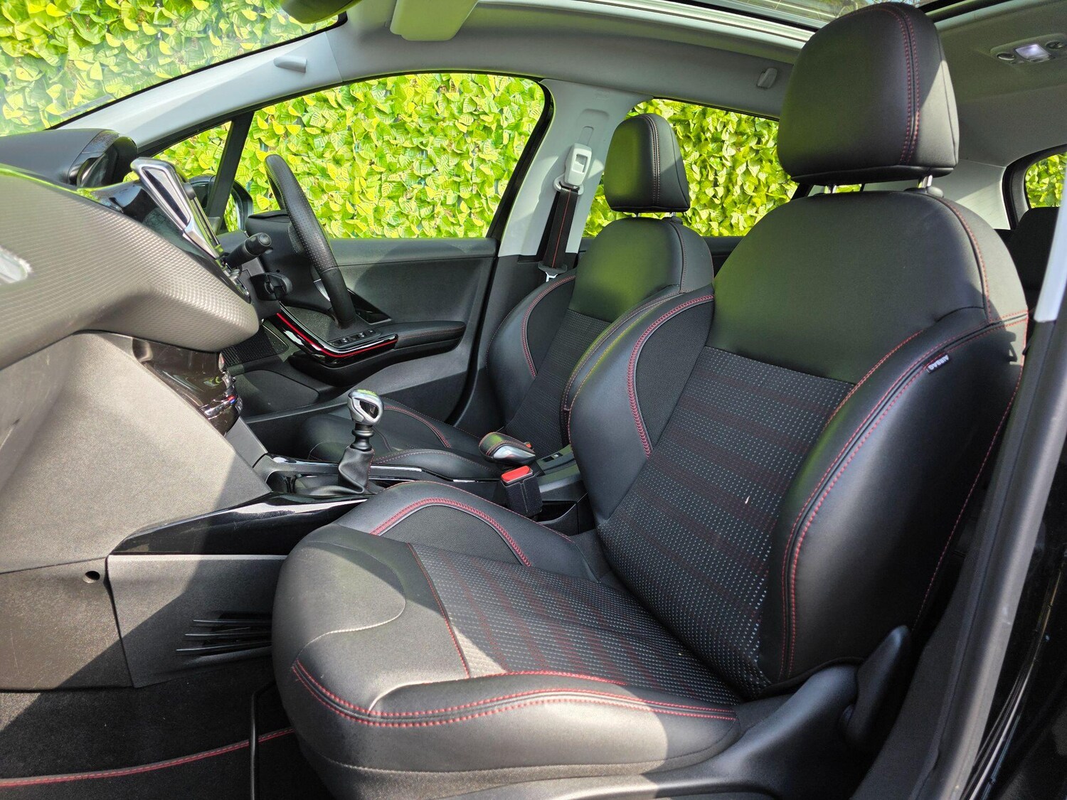 Used Peugeot 2008 2017 for sale - 77671393: Photo 22