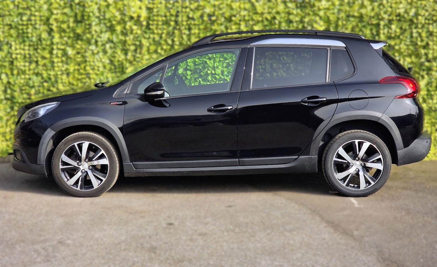 Used Peugeot 2008 2017 for sale - 77671393: Photo 7