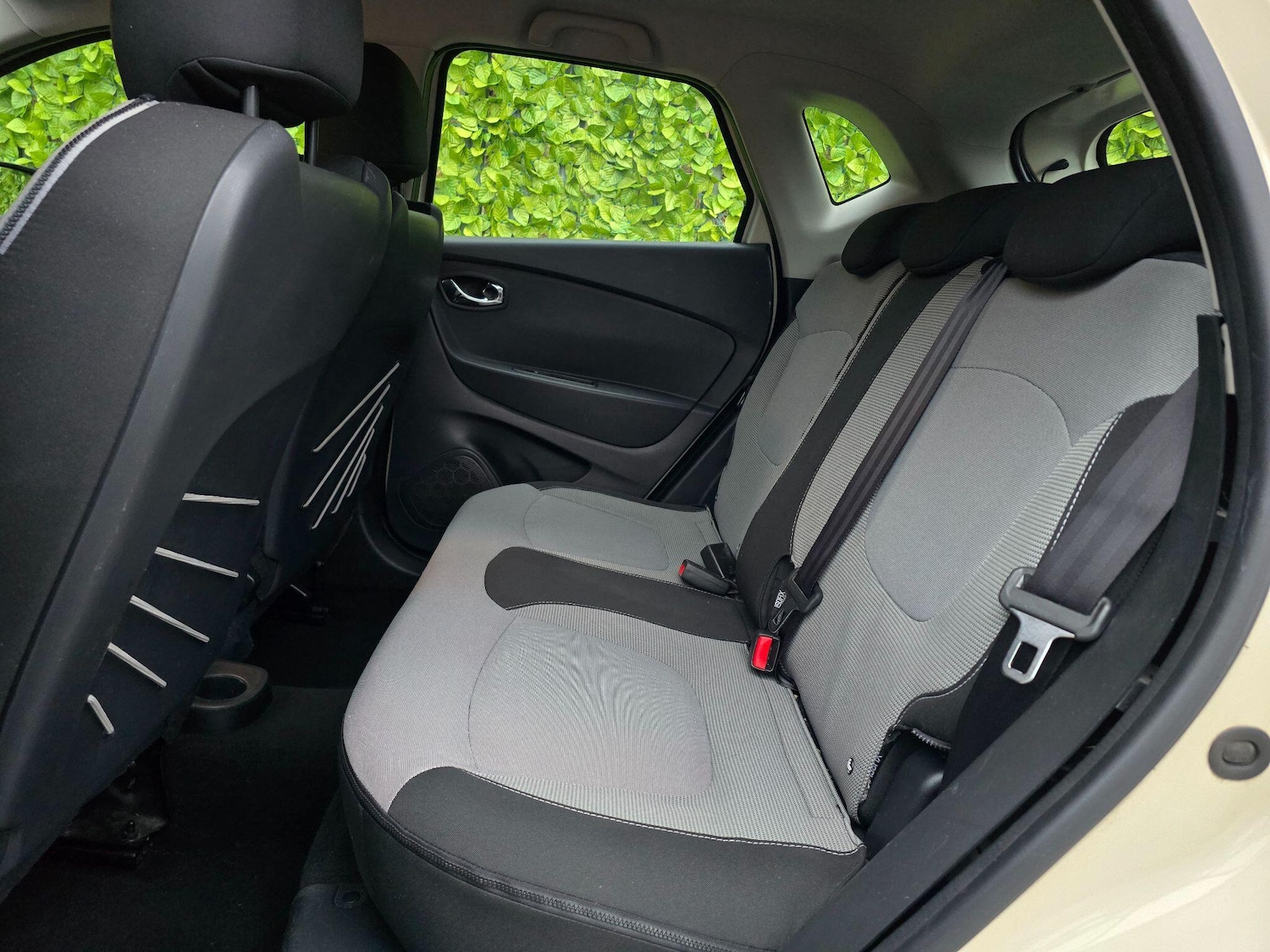 Used Renault Captur 2014 for sale - 77455153: Photo 14