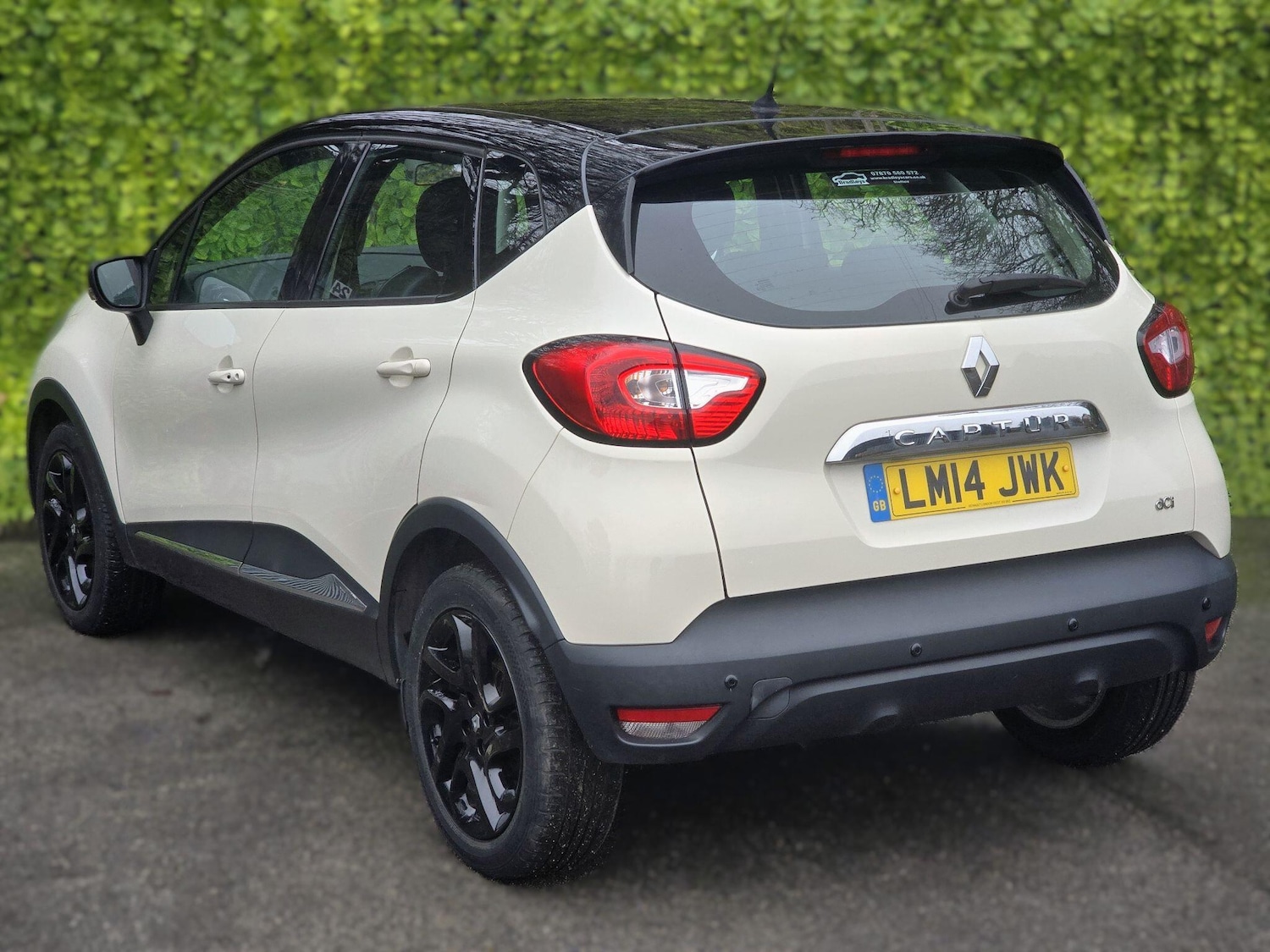 Used Renault Captur 2014 for sale - 77455153: Photo 2