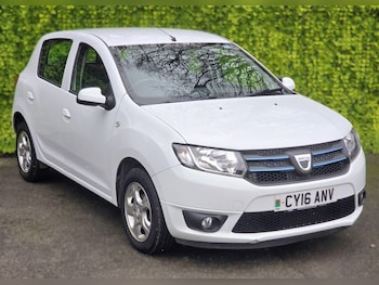 Used Dacia Sandero 2016 for sale - 77040649: Photo