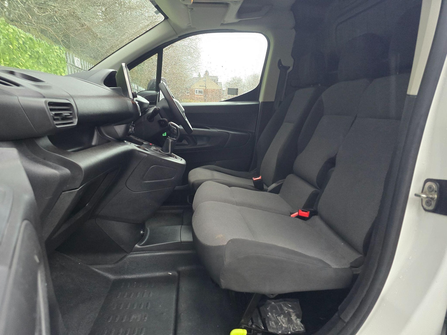 Used Peugeot Partner 2019 for sale - 77306064: Photo 19