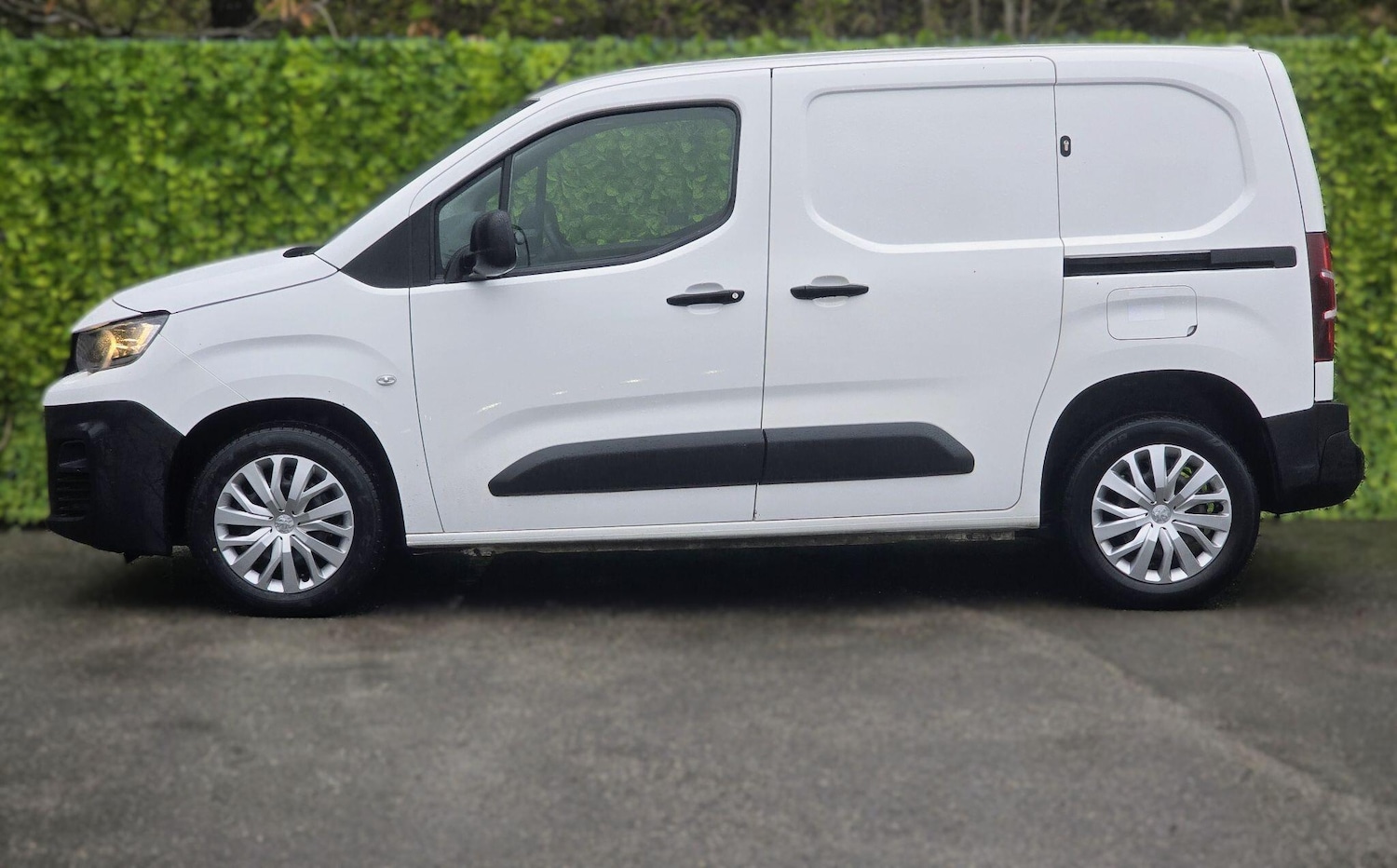 Used Peugeot Partner 2019 for sale - 77306064: Photo 7