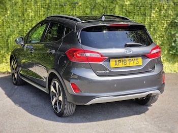 Used Ford Fiesta 2018 for sale - 79361288: Photo