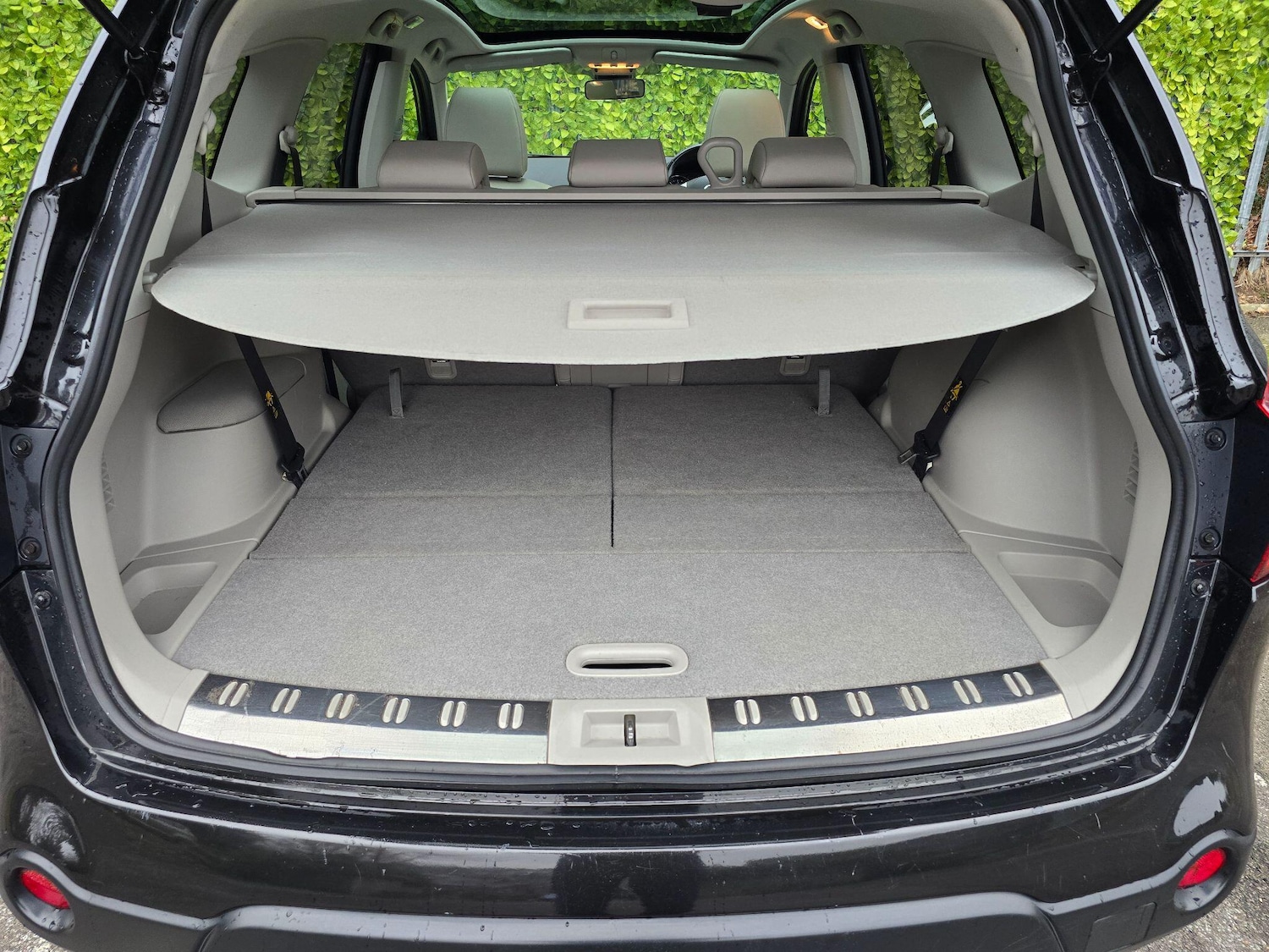 Used Nissan Qashqai+2 2012 for sale - 77143131: Photo 33