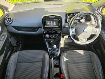 Used Renault Clio 2019 for sale - 78148158: Photo