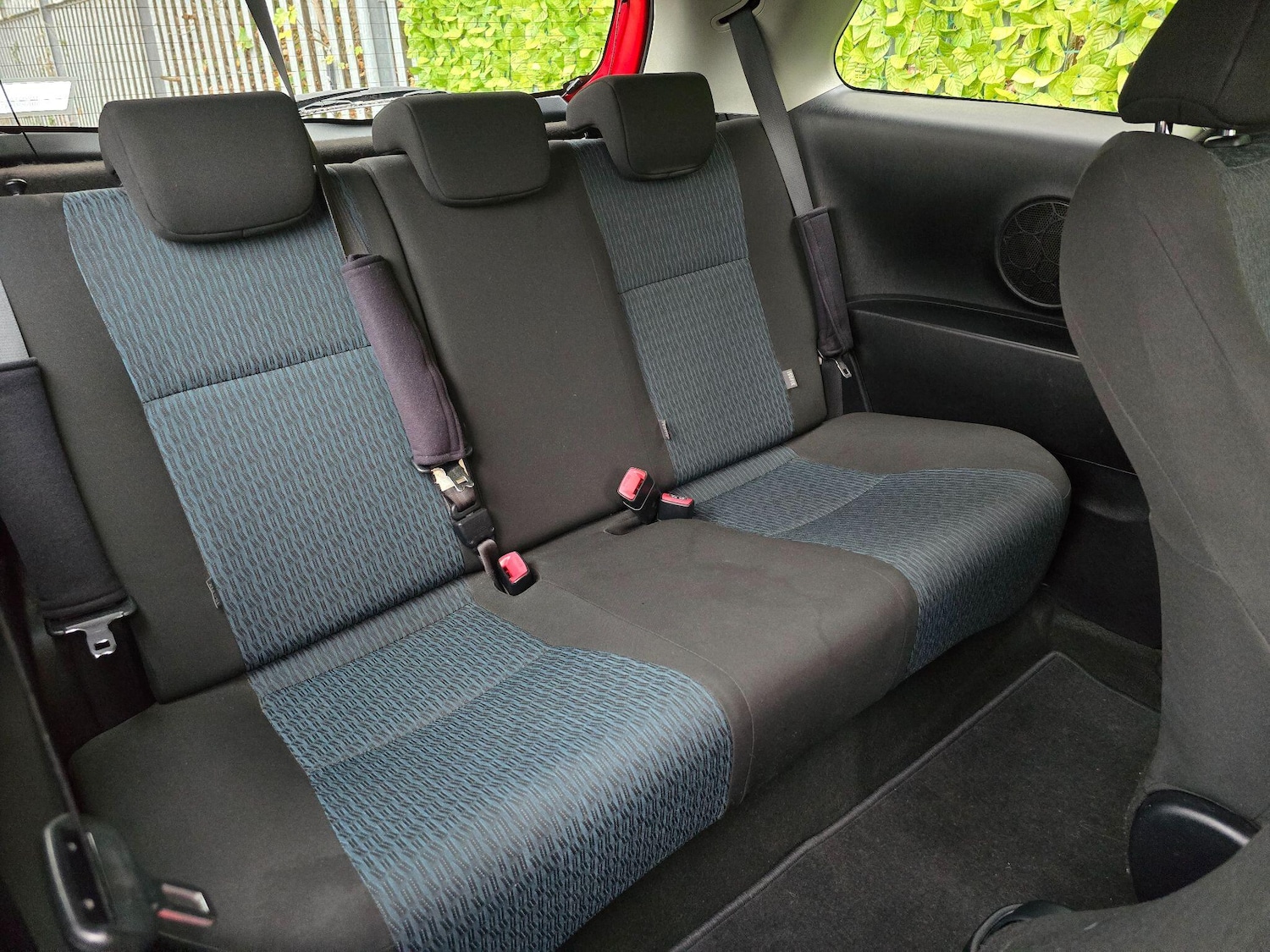 Used Toyota Yaris 2012 for sale - 76920155: Photo 9