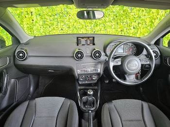 Used Audi A1 2016 for sale - 76920160: Photo