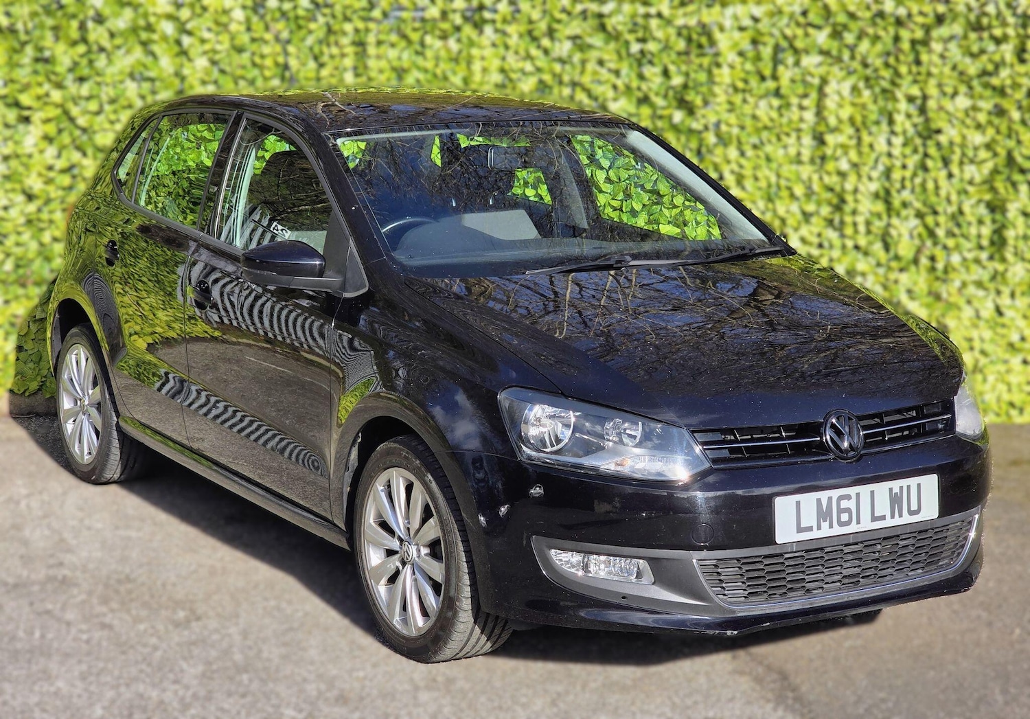 Used Volkswagen Polo 2011 for sale - 77853273: Photo 1