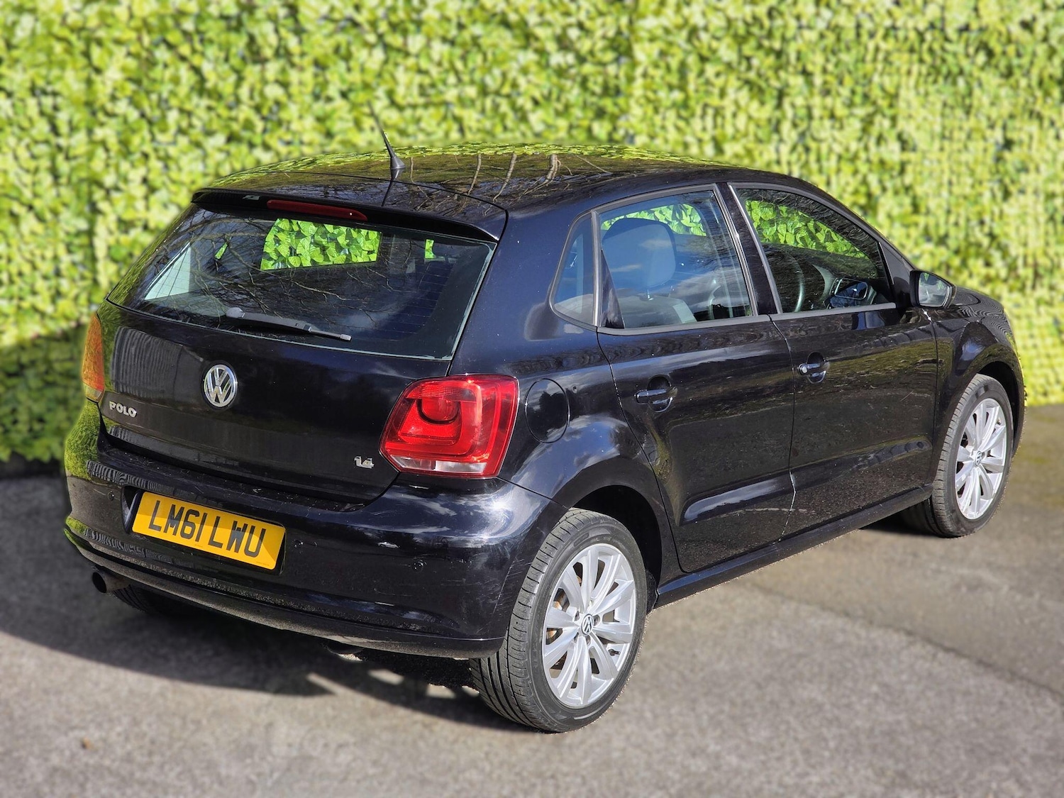 Used Volkswagen Polo 2011 for sale - 77853273: Photo 23