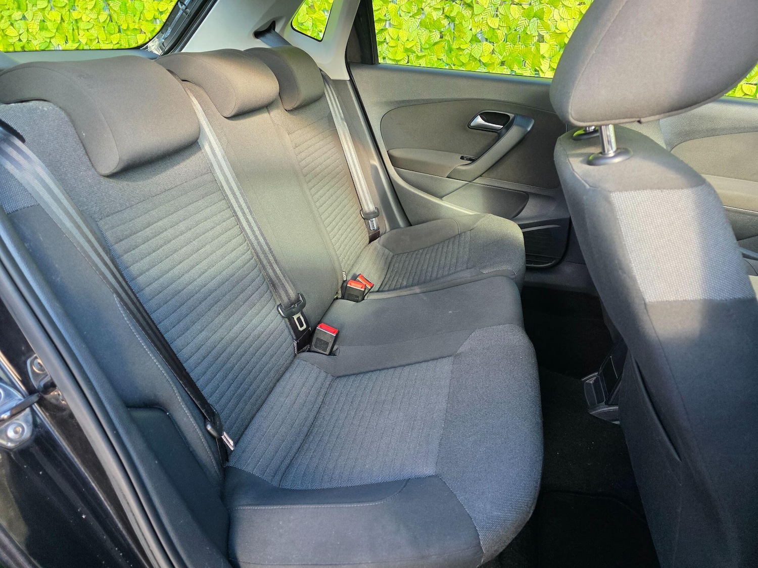 Used Volkswagen Polo 2011 for sale - 77853273: Photo 9