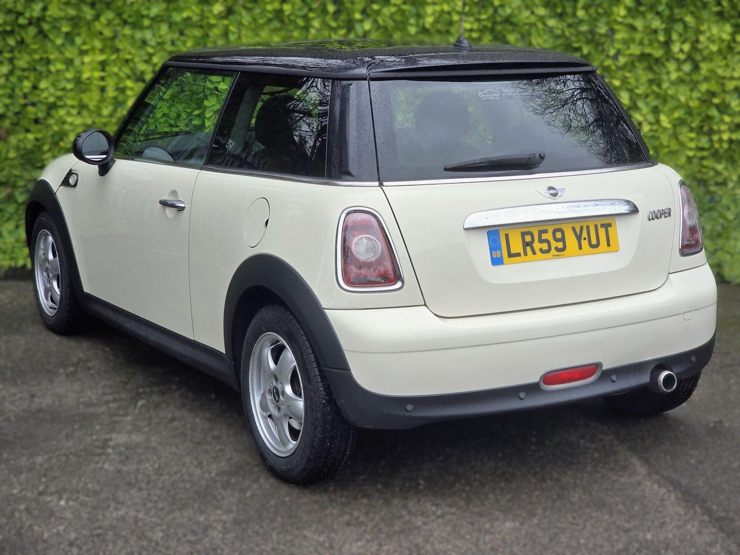 Used MINI Hatch 2009 for sale - 77305474: Photo 2