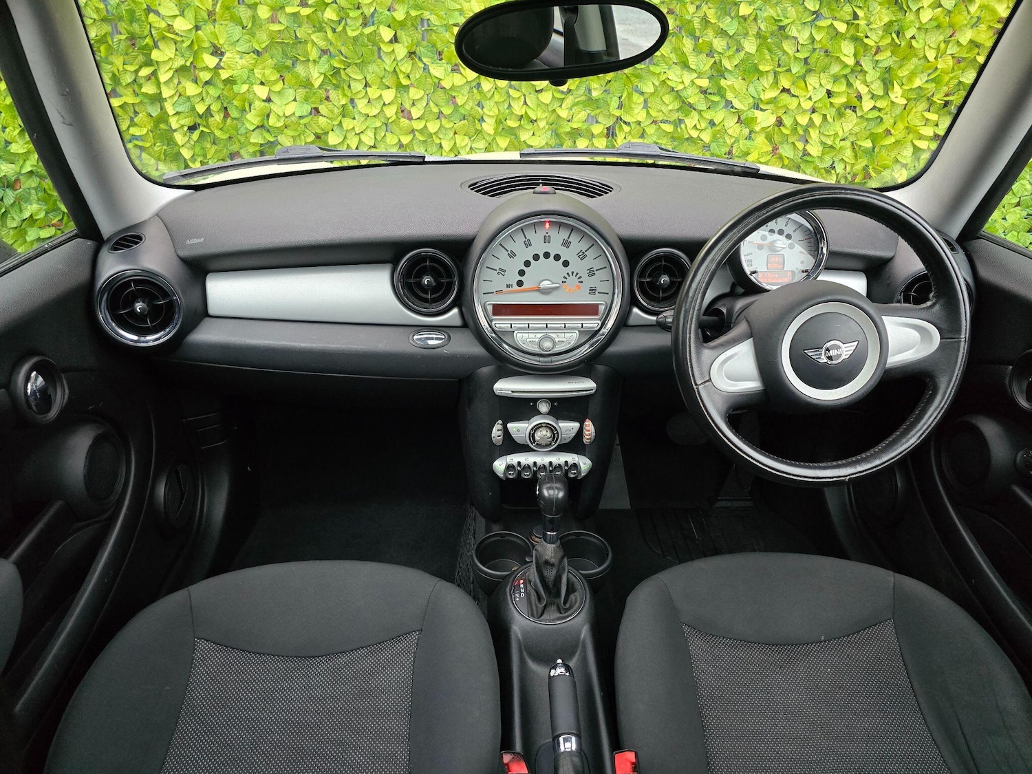 Used MINI Hatch 2009 for sale - 77305474: Photo 4