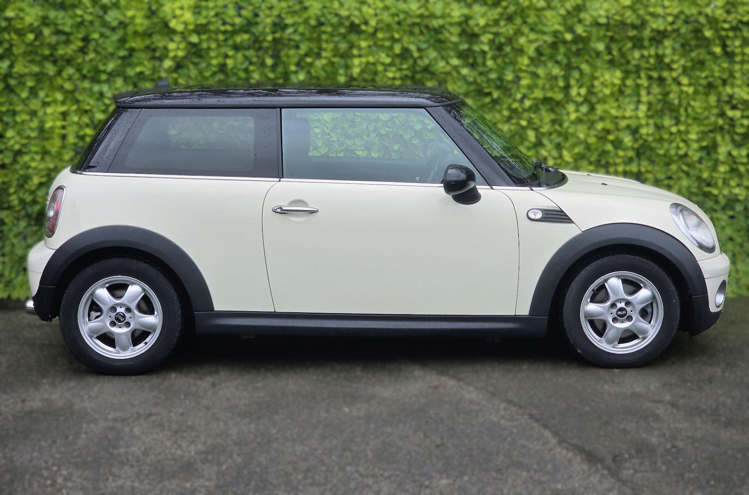 Used MINI Hatch 2009 for sale - 77305474: Photo 7