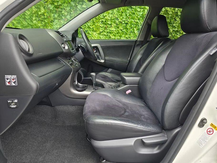 Used Toyota RAV4 2011 for sale - 77633026: Photo 12