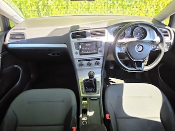 Used Volkswagen Golf 2015 for sale - 79145679: Photo