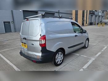 Used Ford Transit Courier 2017 for sale - 78534887: Photo