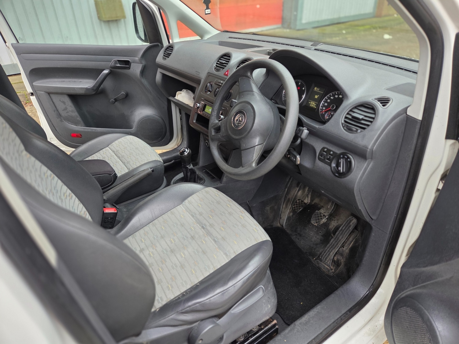 Used Volkswagen Caddy 2013 for sale - 77897930: Photo 9