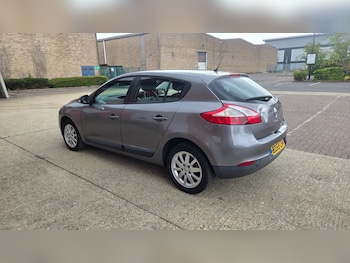 Used Renault Megane 2009 for sale - 78629270: Photo