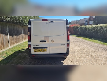 Used Vauxhall Vivaro 2016 for sale - 78513843: Photo