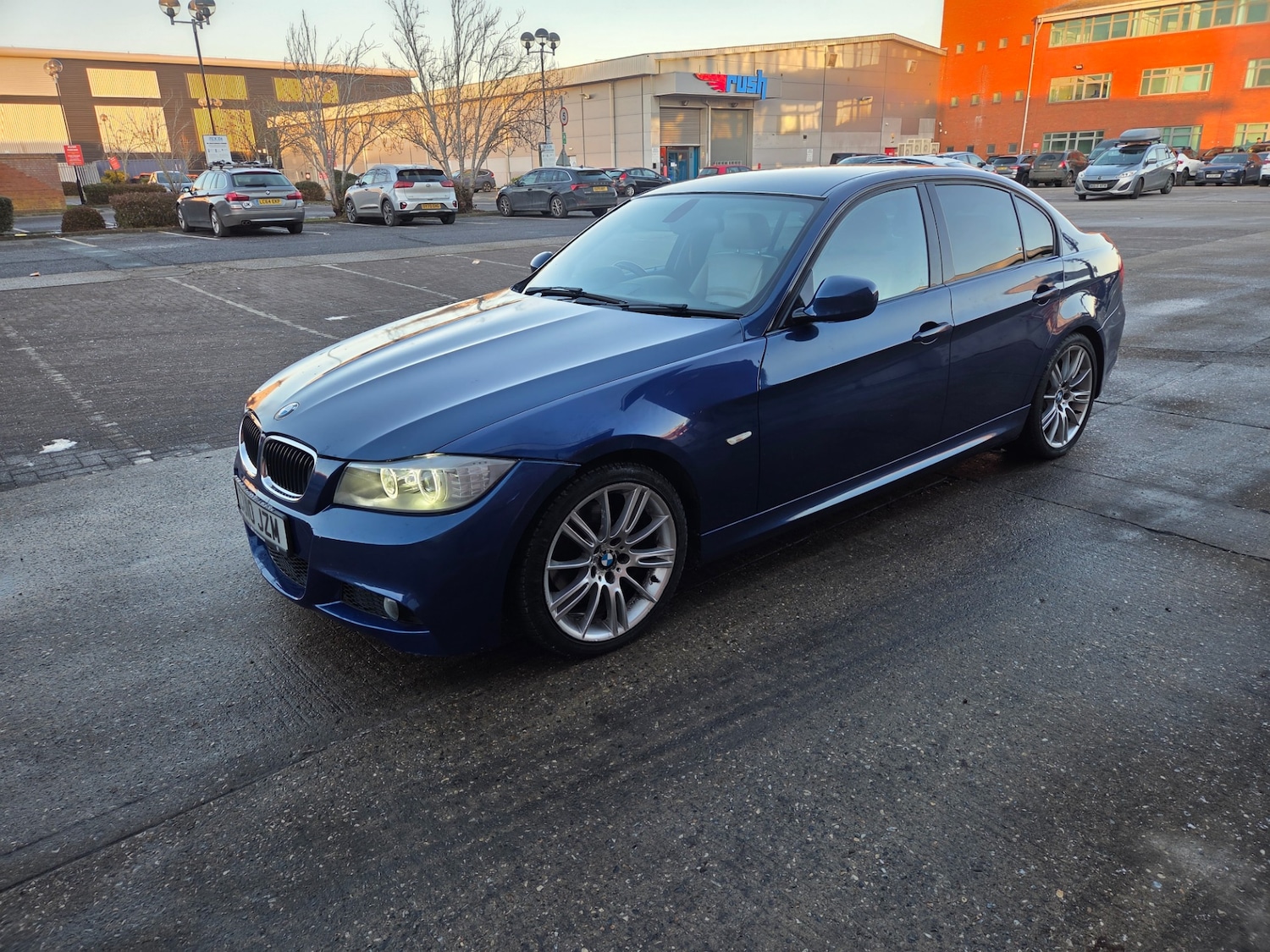 Used BMW 3 Series 2010 for sale - 77116339: Photo 3