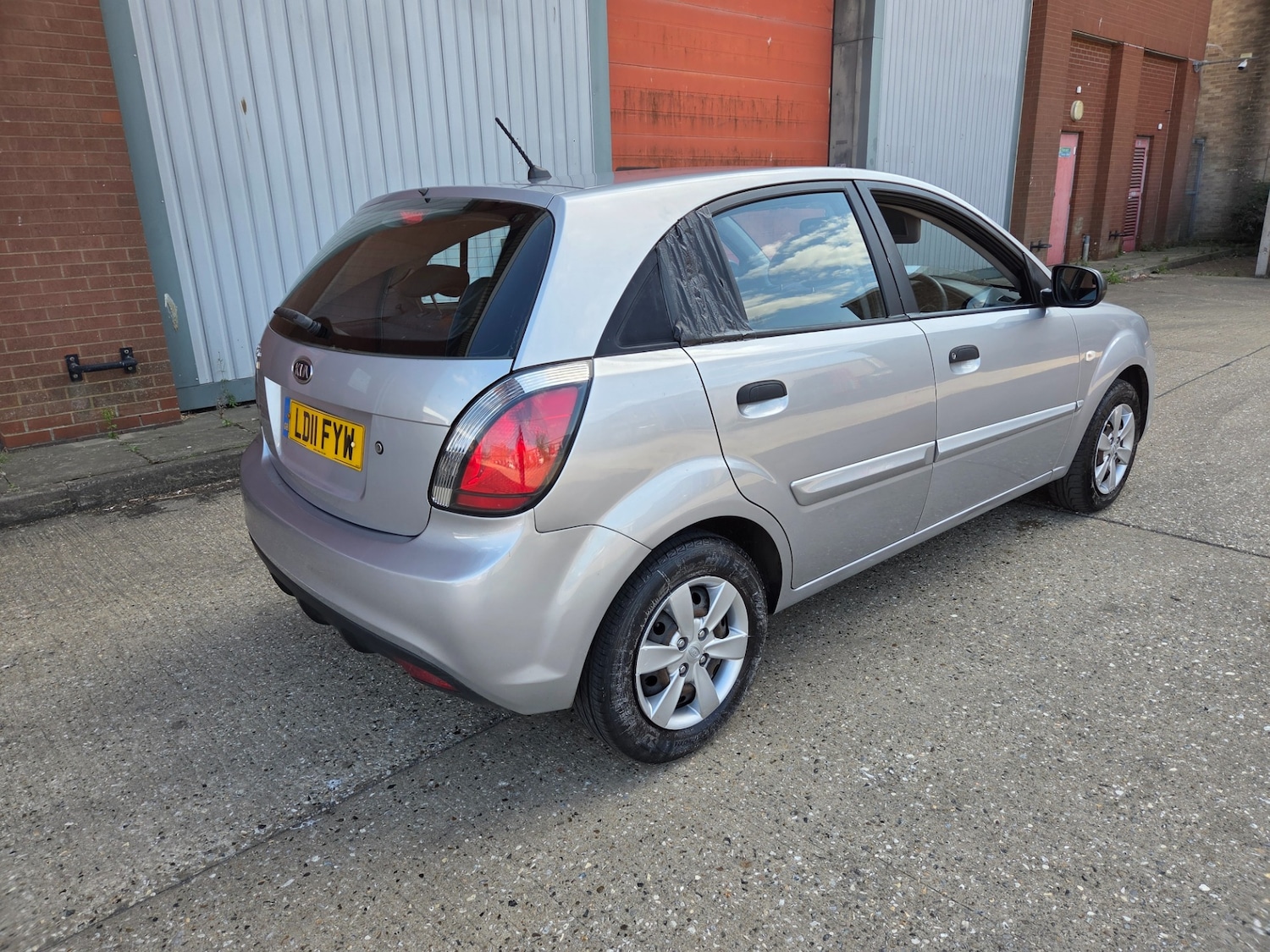 Used Kia Rio 2011 for sale - 77118880: Photo 4