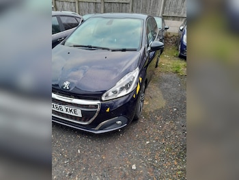 Used Peugeot 208 2016 for sale - 77095758: Photo